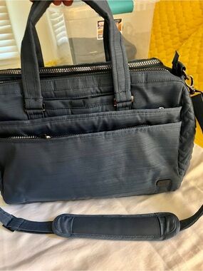 Lug  Mini Bus Navy Travel & Work Bag Quilted Carryall